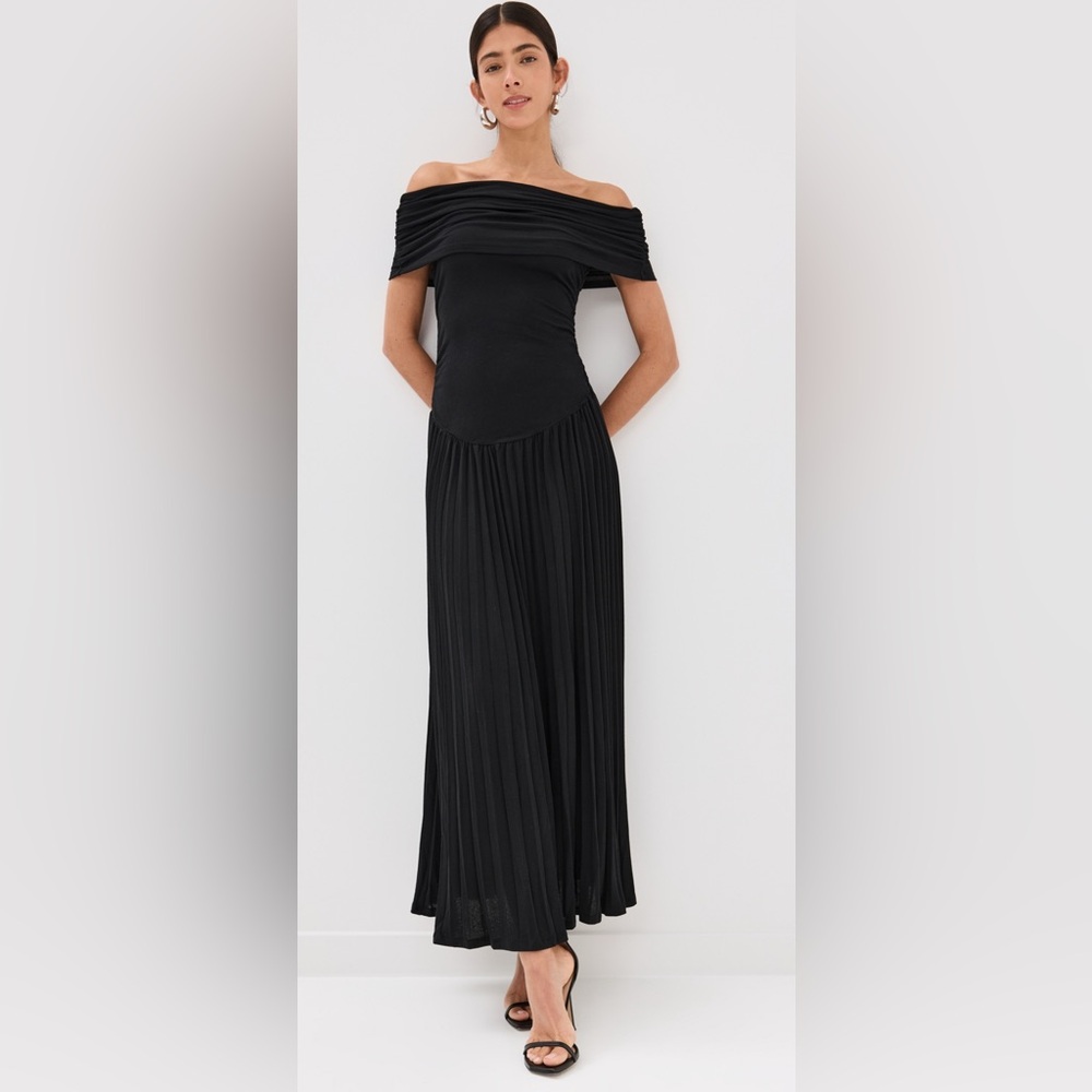 Lioness Off-Shoulder Black Dress